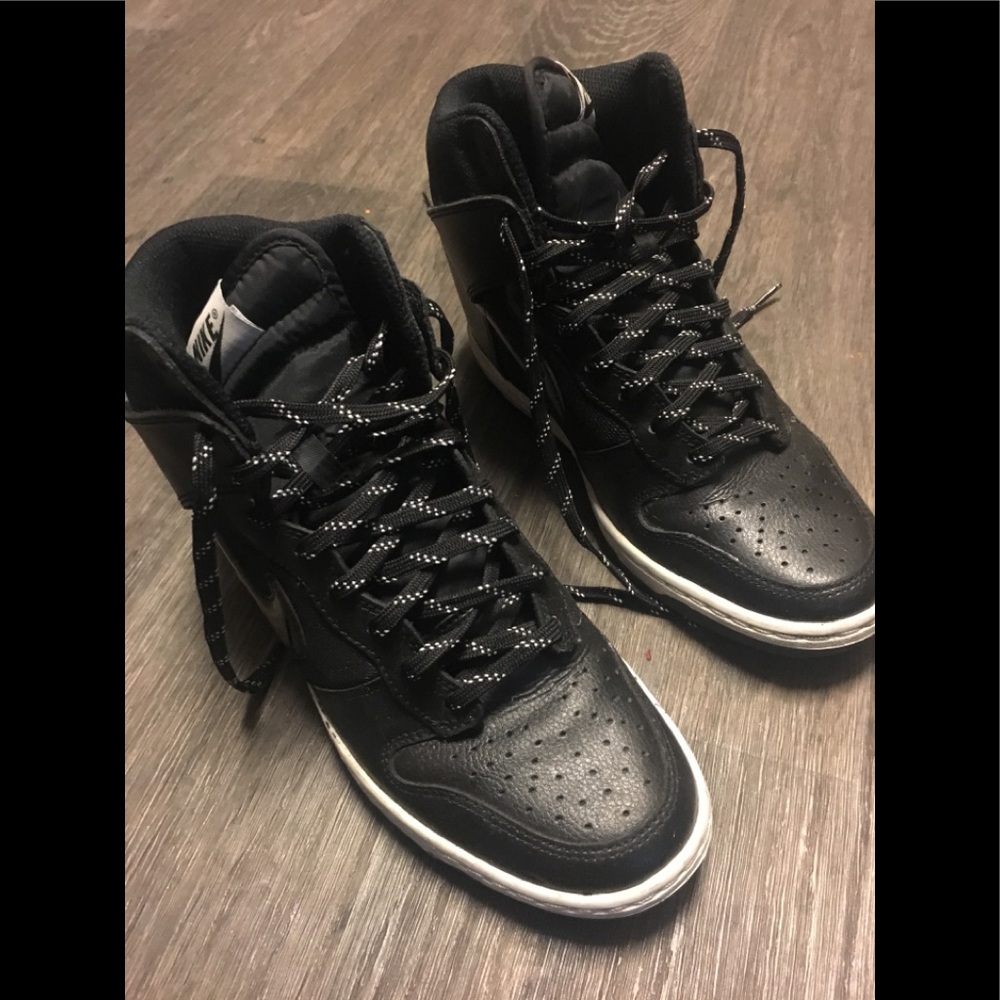 Nike wedge sneakers size 7.5 leather black